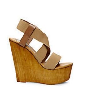 Steve Madden Gandy Wooden Platform Wedge Sandals